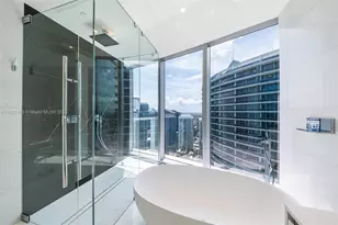 300 Biscayne Blvd Way, Miami, FL 33131 - Photo 33