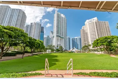 888 Brickell Key Dr #1002, Miami, FL 33131 - Photo 29