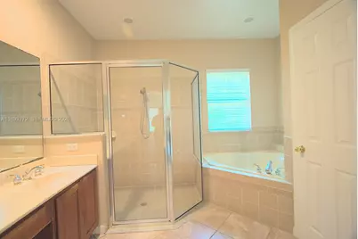 3626 Northwoods Dr, Kissimmee, FL 34746 - Photo 15