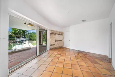 2120 S Bayshore Dr, Miami, FL 33133 - Photo 21