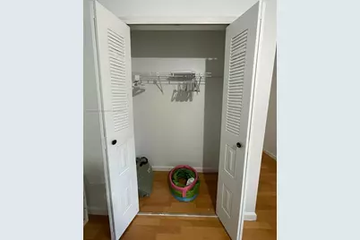 10470 SW 16th St, Pembroke Pines, FL 33025 - Photo 15