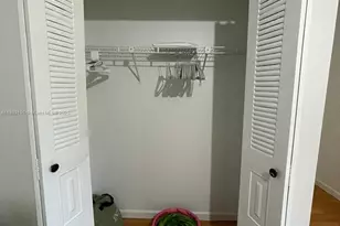 10470 SW 16th St, Pembroke Pines, FL 33025 - Photo 15