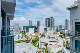 227 NE 2nd St, Miami, FL 33132 - Photo 13