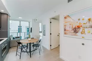 227 NE 2nd St, Miami, FL 33132 - Photo 3