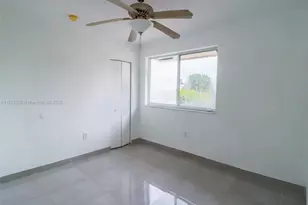 14010 NE 3rd Ct, Miami, FL 33161 - Photo 15