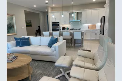 4960 Surfside Circle, Bradenton, FL 34211 - Photo 3