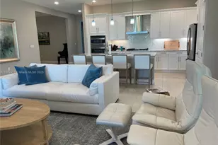 4960 Surfside Cir, Bradenton, FL 34211 - Photo 3