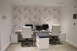 951 Brickell Ave, Miami, FL 33131 - Photo 25