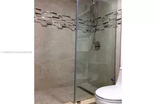 540 Brickell Key Dr, Miami, FL 33131 - Photo 33