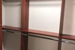 1420 Brickell Bay Dr, Miami, FL 33131 - Photo 13