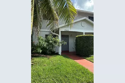 10431 NW 3rd St, Pembroke Pines, FL 33026 - Photo 1