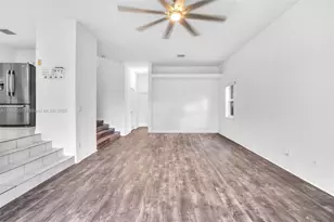 1637 SW 156th Ave, Pembroke Pines, FL 33027 - Photo 11