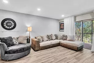 6061 N Falls Cir Dr, Lauderhill, FL 33319 - Photo 17