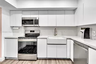 6061 N Falls Cir Dr, Lauderhill, FL 33319 - Photo 9