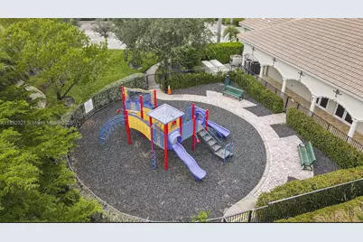 1201 NW Leonardo Cir, Port Saint Lucie, FL 34986 - Photo 25