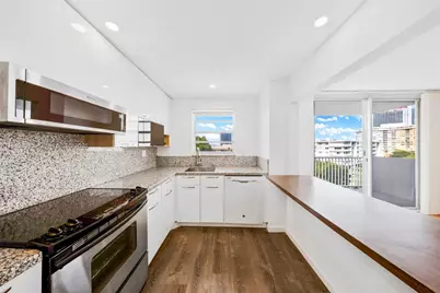 137 Golden Isles Dr #508, Hallandale Beach, FL 33009 - Photo 7