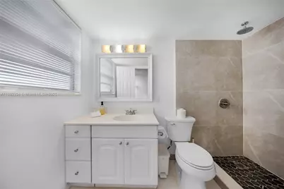 137 Golden Isles Dr #508, Hallandale Beach, FL 33009 - Photo 9