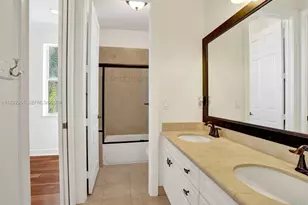 14403 Jockey Circle S, Davie, FL 33330 - Photo 39