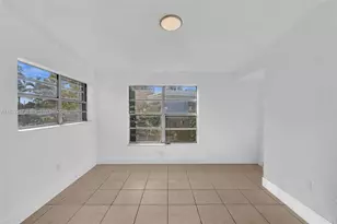 137 NW 29th Ave, Fort Lauderdale, FL 33311 - Photo 9