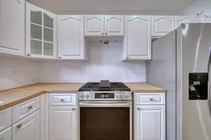 511 NW 39th Ave, Miami, FL 33126 - Photo 25