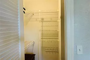 8110 Sunrise Lakes Blvd, Sunrise, FL 33322 - Photo 9