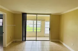 8110 Sunrise Lakes Blvd, Sunrise, FL 33322 - Photo 3