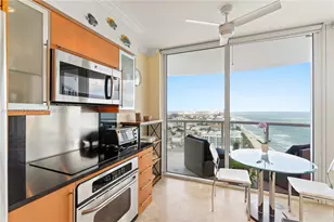 6365 Collins Ave, Miami Beach, FL 33141 - Photo 9