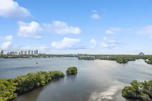 17111 Biscayne Blvd, Aventura, FL 33160 - Photo 9