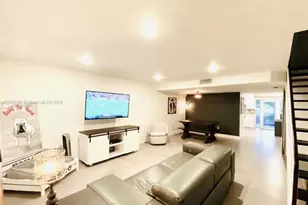 1421 NW 122nd Terrace, Pembroke Pines, FL 33026 - Photo 3