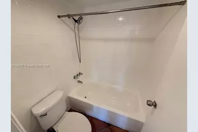 3401 N Country Club Dr #107, Aventura, FL 33180 - Photo 15