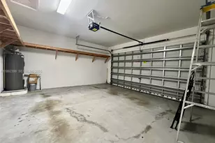 1423 SW 147th Ave, Pembroke Pines, FL 33027 - Photo 25