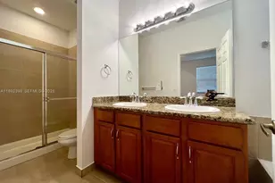 1423 SW 147th Ave, Pembroke Pines, FL 33027 - Photo 15