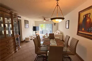 11266 SW 12th St, Pembroke Pines, FL 33025 - Photo 23