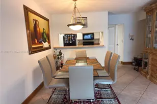11266 SW 12th St, Pembroke Pines, FL 33025 - Photo 31