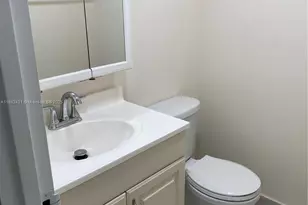 17620 Atlantic Blvd, Sunny Isles Beach, FL 33160 - Photo 15