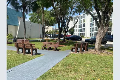 17620 Atlantic Blvd #217, Sunny Isles Beach, FL 33160 - Photo 7