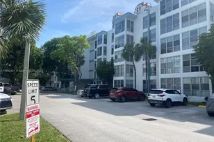 17620 Atlantic Blvd, Sunny Isles Beach, FL 33160 - Photo 1