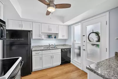 3209 Colony Club Rd #1-W, Pompano Beach, FL 33062 - Photo 13
