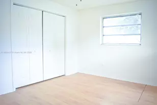 2265 NW 98th St, Miami, FL 33147 - Photo 7