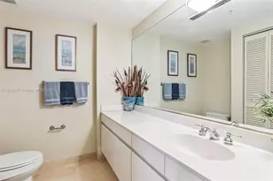1800 Sunset Harbour Dr, Miami Beach, FL 33139 - Photo 17