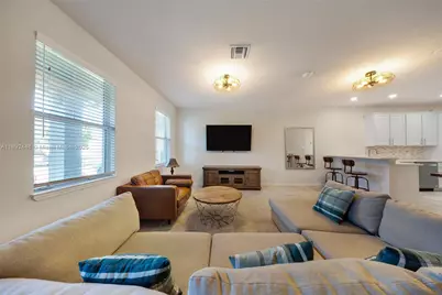 5110 Eucalyptus Dr #3, Hollywood, FL 33021 - Photo 5