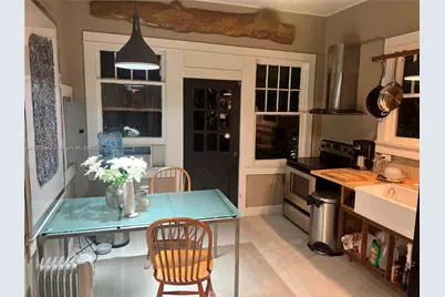 6810 Maynada St, Coral Gables, FL 33146 - Photo 13