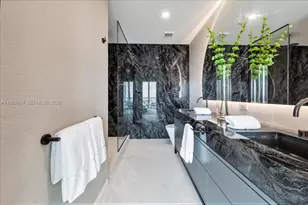 888 Biscayne Blvd, Miami, FL 33132 - Photo 31