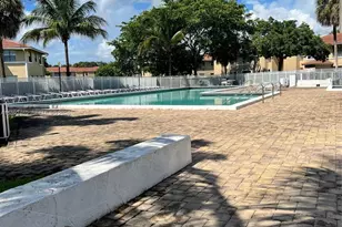 10181 Twin Lakes Dr, Coral Springs, FL 33071 - Photo 11