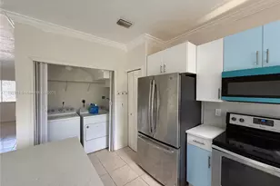 1512 SE 31st Ct, Homestead, FL 33035 - Photo 3