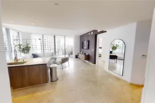 68 SE 6th St, Miami, FL 33131 - Photo 21