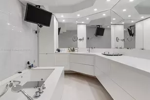 4000 Island Blvd, Aventura, FL 33160 - Photo 27