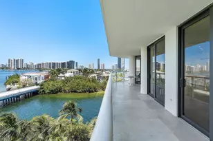 4000 Island Blvd, Aventura, FL 33160 - Photo 33