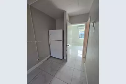 426 NW 14th Ave #1, Fort Lauderdale, FL 33311 - Photo 5