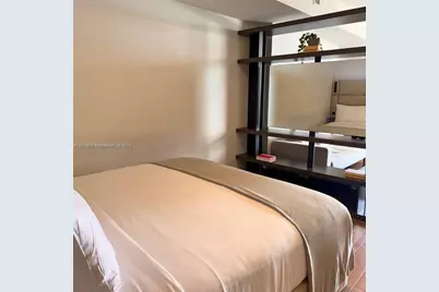 398 NE 5th St #1906, Miami, FL 33132 - Photo 3